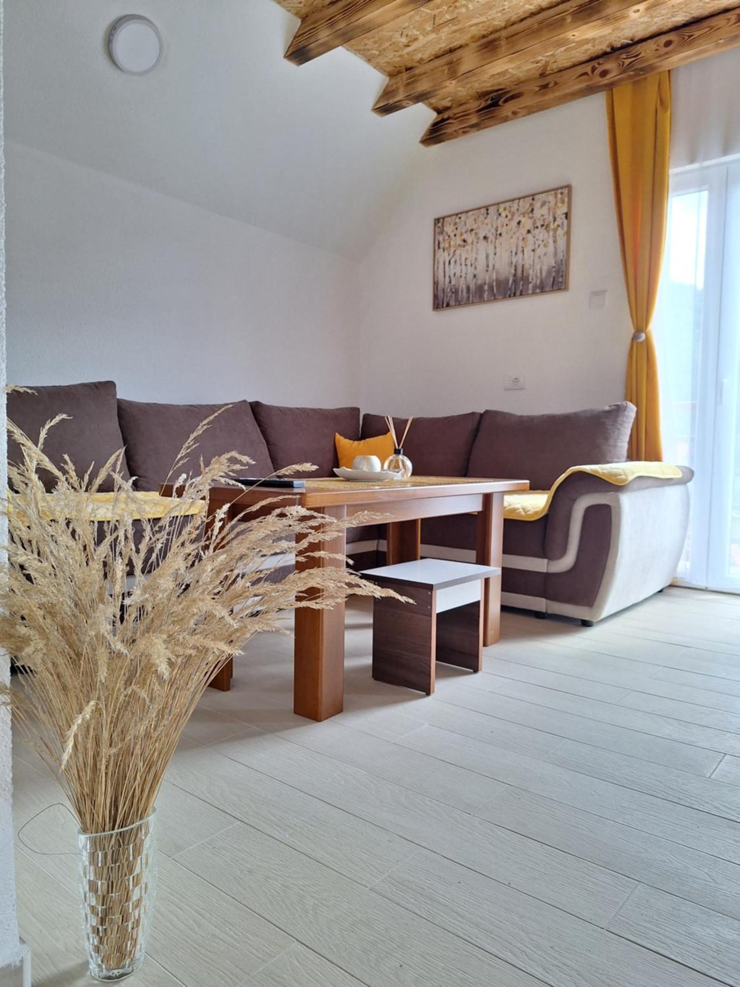 Apartmani Lena Plužine Esterno foto
