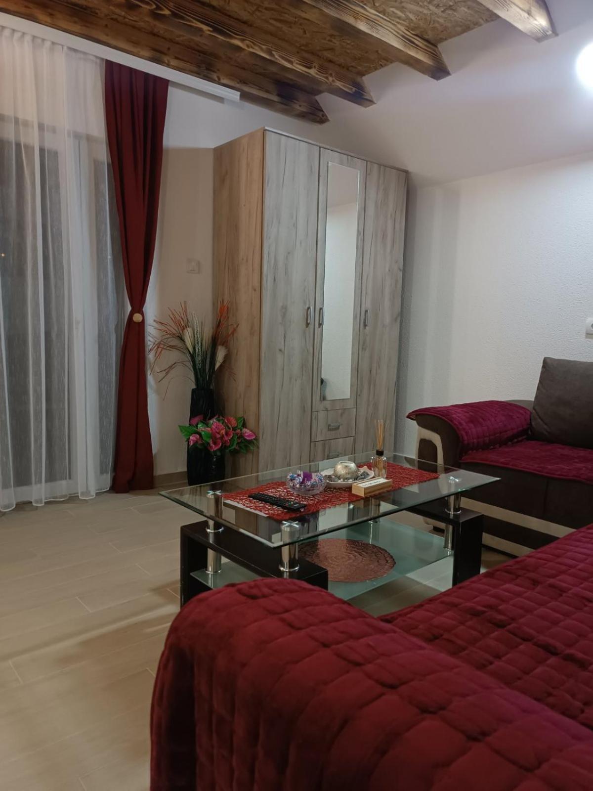 Apartmani Lena Plužine Esterno foto