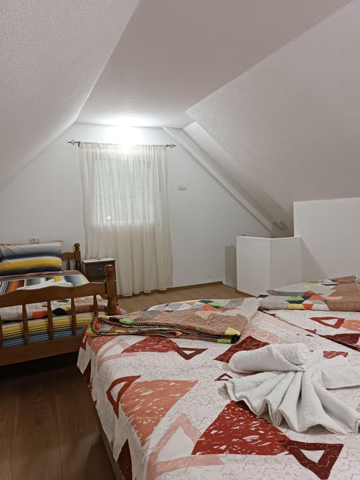 Apartmani Lena Plužine Esterno foto