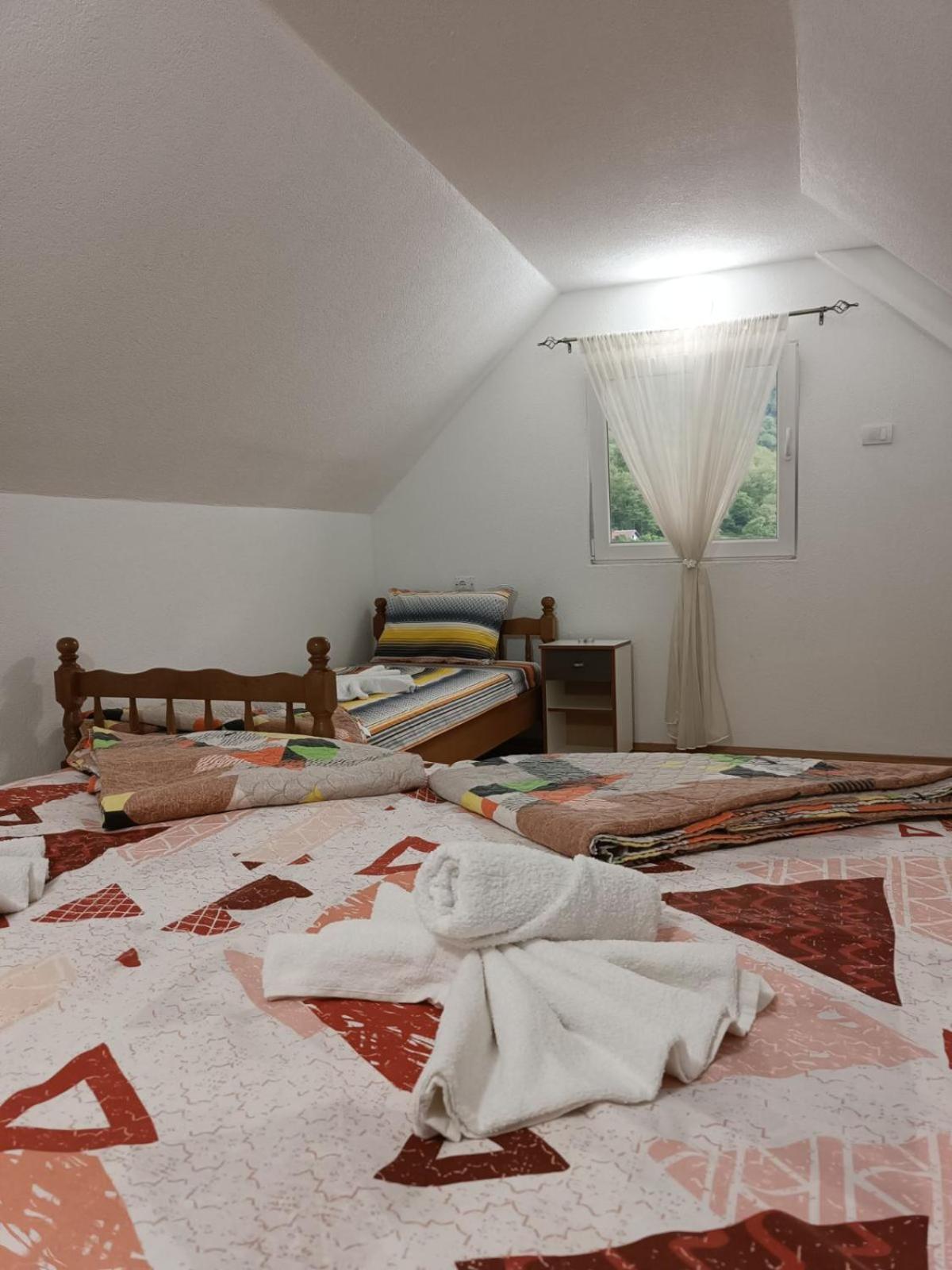 Apartmani Lena Plužine Esterno foto