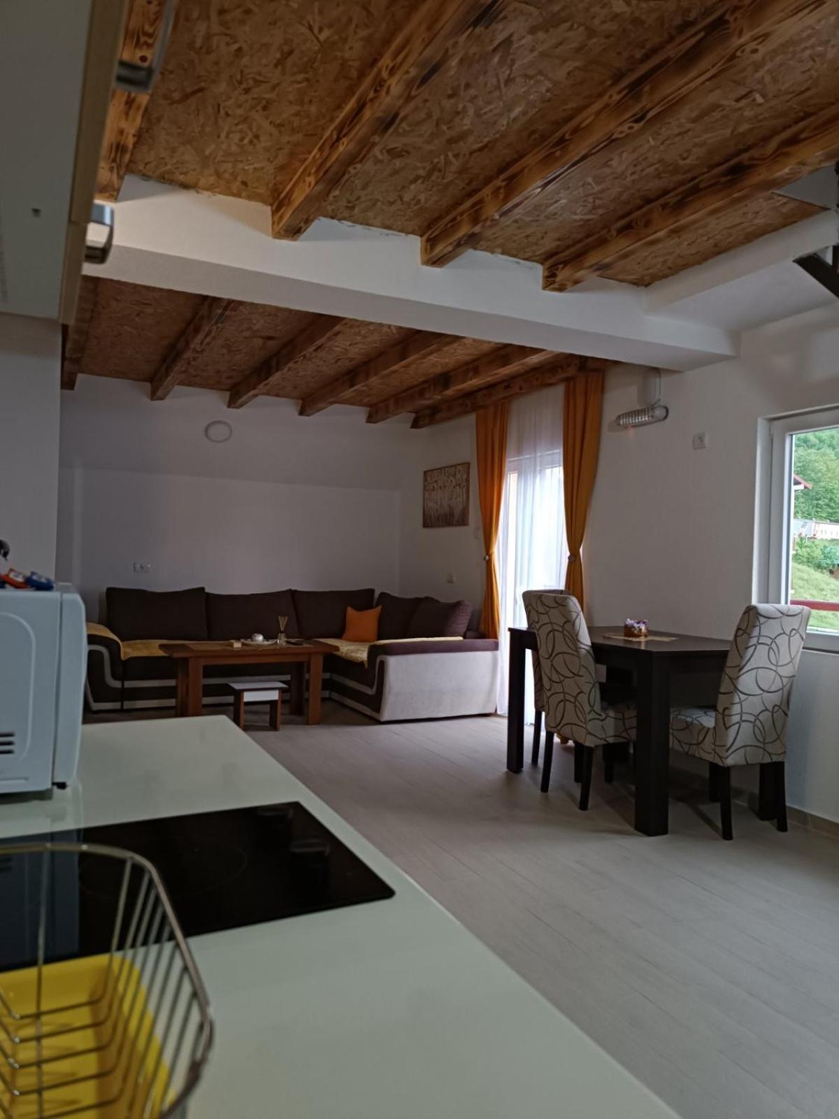 Apartmani Lena Plužine Camera foto