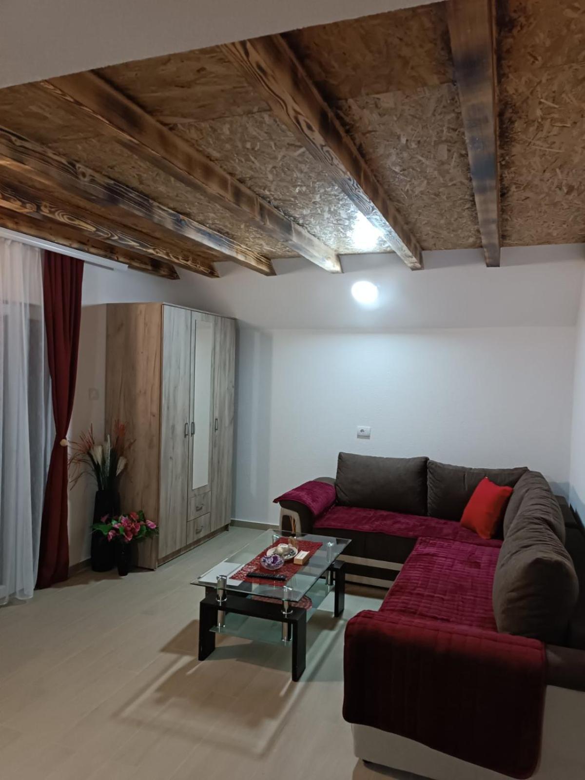 Apartmani Lena Plužine Camera foto