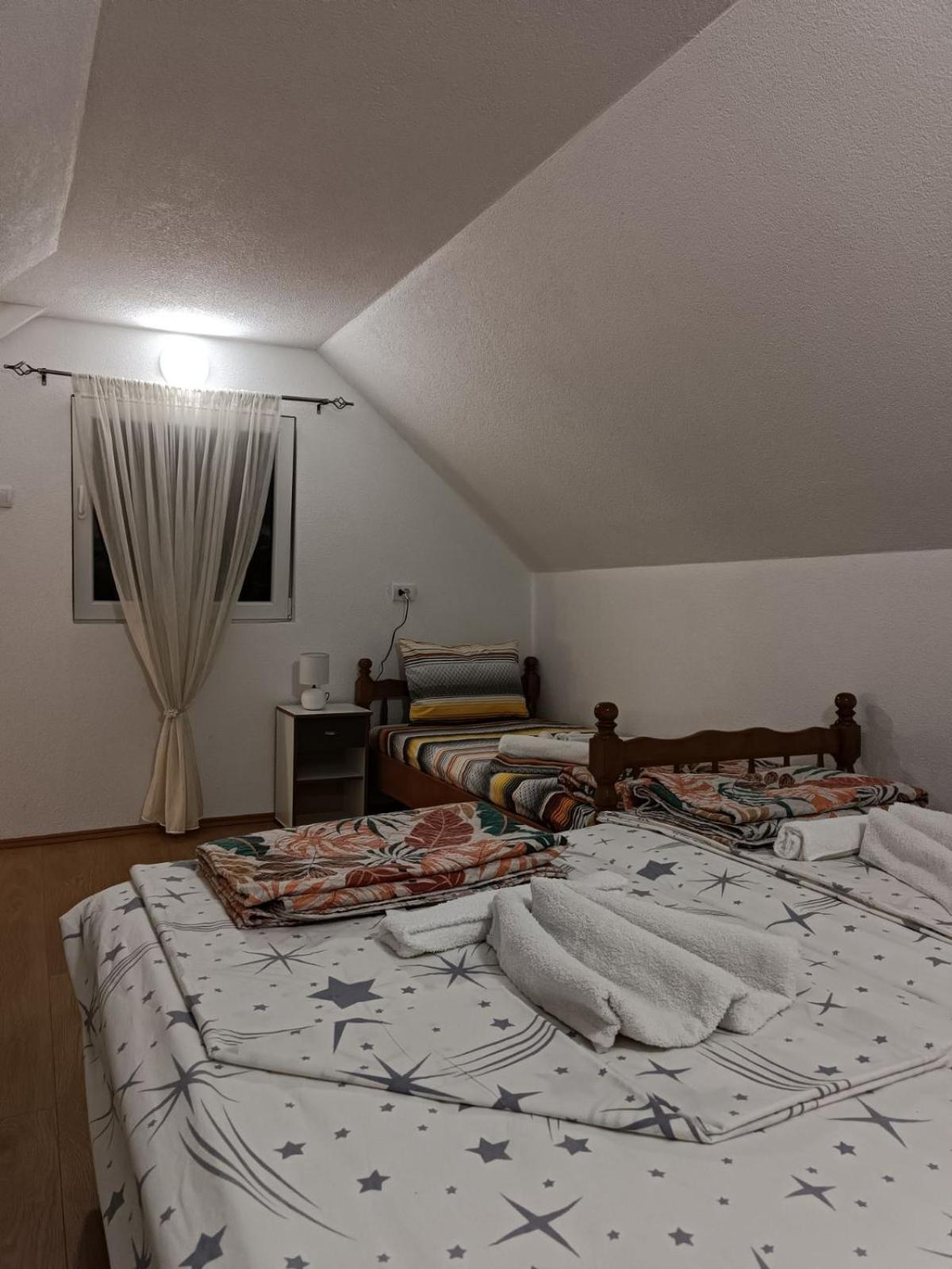 Apartmani Lena Plužine Camera foto